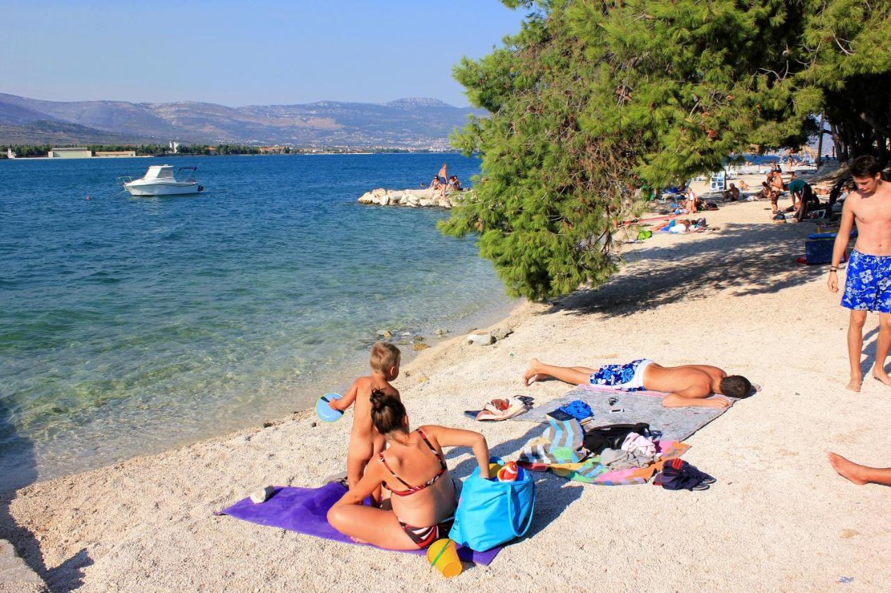 Apartments By The Sea Arbanija, Ciovo - 17332 Trogir Dış mekan fotoğraf