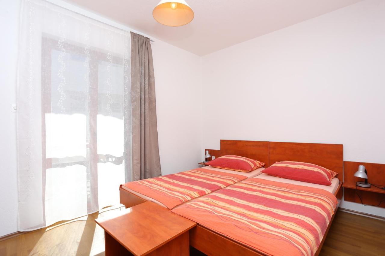 Apartments By The Sea Arbanija, Ciovo - 17332 Trogir Dış mekan fotoğraf